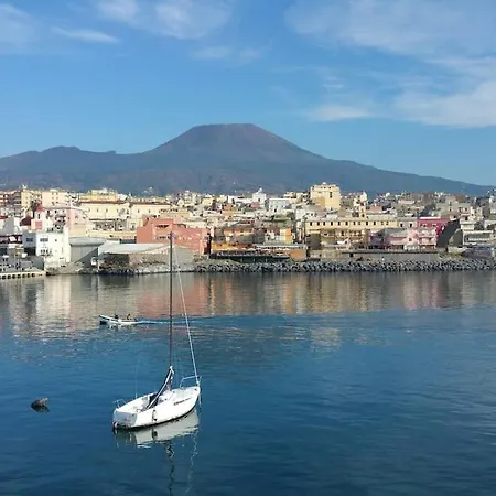 Di Enrico アパート *