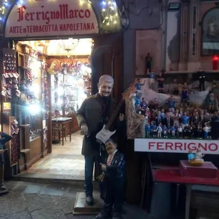 Di Enrico アパート *