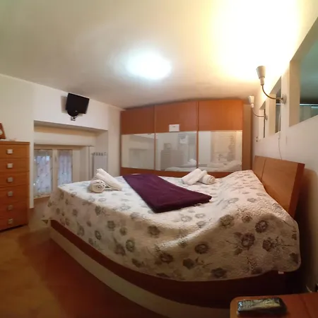 Apartamento Di Enrico Nápoles
